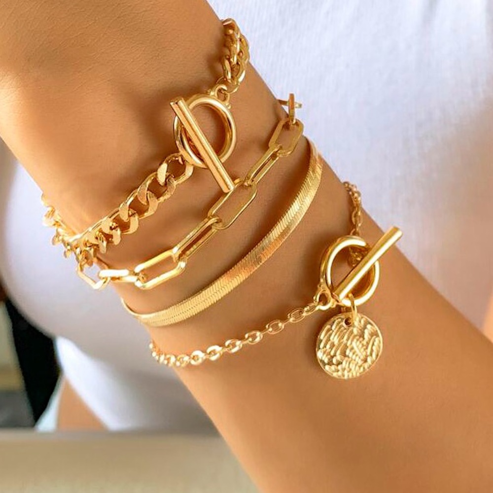 4pcs/Set Disc Charm Buckle Bracelet